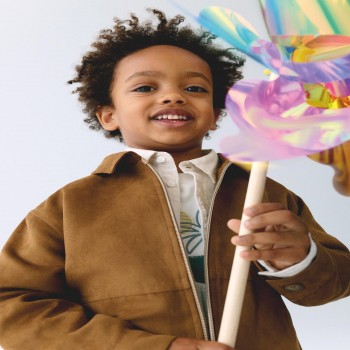 Παιδικό τζάκετ σουέτ για αγόρια Mayoral καφέ ανοιχτό