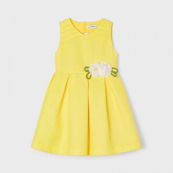 Παιδικό φόρεμα για κορίτσια Mayoral αμάνικο κίτρινο με χρυσοκλωστή