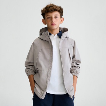 Παιδικό μπουφάν αντιανεμικό για αγόρια Mayoral μπεζ