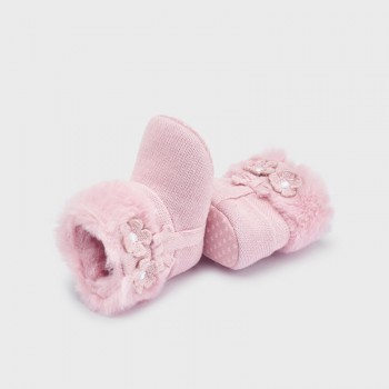 Βρεφικά παπουτσάκια για κορίτσια Mayoral ροζ