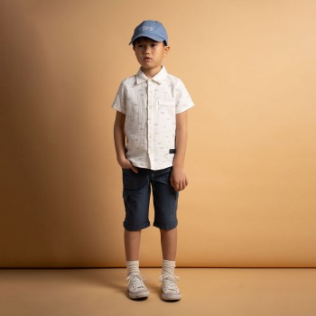 Παιδικό σετ με πουκάμισο και βερμούδα για αγόρια Hashtag λευκό -ραφ